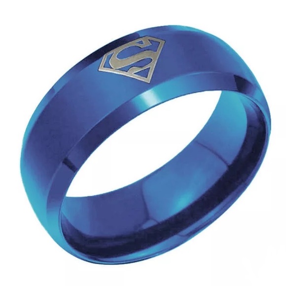 Blue Superman Symbol Ring - Picture 3 of 3